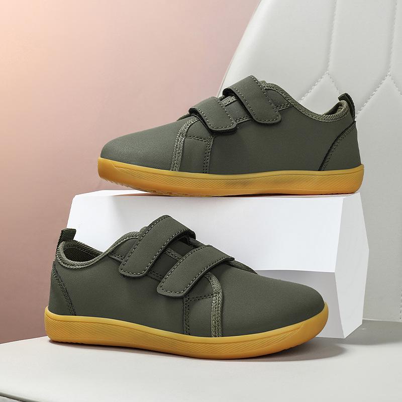 Coleção Primavera 2026: Sapatos Esportivos Antiderrapantes de Solado Macio para Crianças - Sapatos Casuais de Couro Campus e Tênis de Skate para Meninas