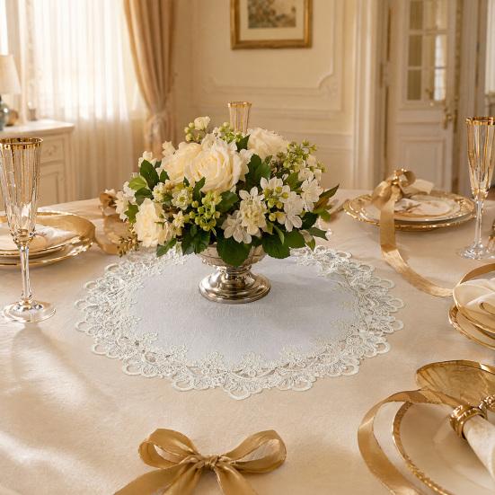 White Lace Placemat, Foldable Soft Anti-Wrinkle Table Mat, Heat Resistant Non-Yellowing Durable Dining Table Protector for Home Decor
