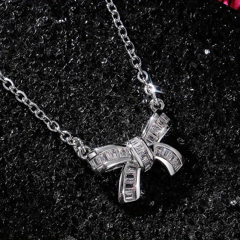 1Pc Fashionable, Inlaid with Synthetic Zircon, Bow Necklace, Fashionable and Versatile