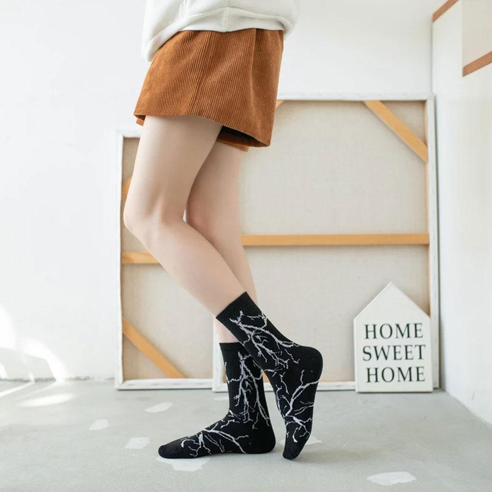 Harajuku Hip-Hop Street Sports Skate Socks Tie Dye Lightning Designer Happy White Socks Women