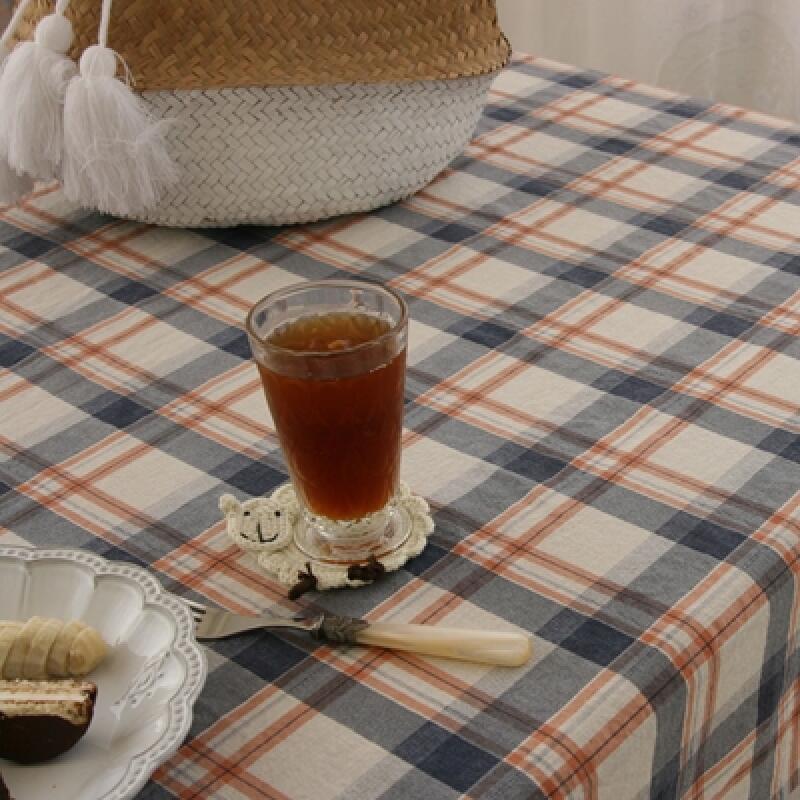 Refreshing Check 2, 4, 6 person tablecloth/tablecloth Red