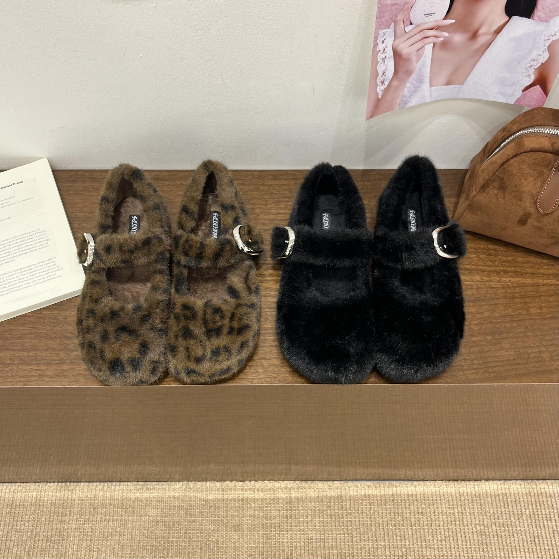 

2025 новая корейская версия туфли-лодочки с круглым носком, ремешком на одну пуговицу, бархатной теплой толстой подошвой, повседневные, в стиле Бокен, ретро, женские 39