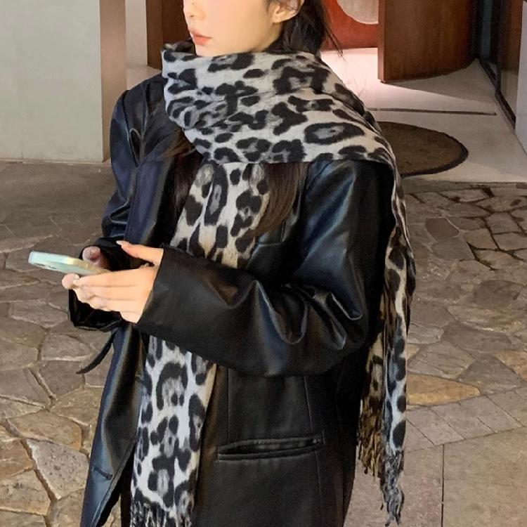 Stylish Leopard Print Shawl Poncho Wrap for Women Leopard Print Sweater Supplies