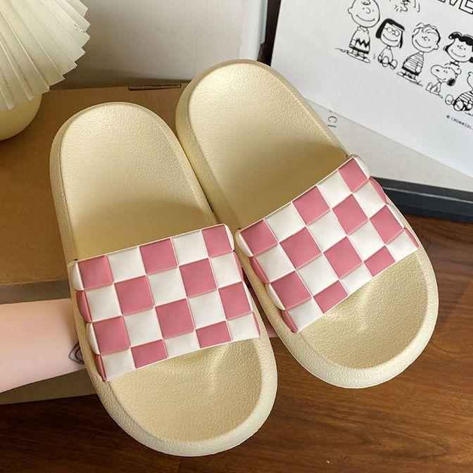 

Сандалии разноцветные летние толстые мягкие туфли для женщин 2024 года, шлепанцы для ванной с круглым носком, женские тапочки в клетку, мужские на платформе для дома 39 45