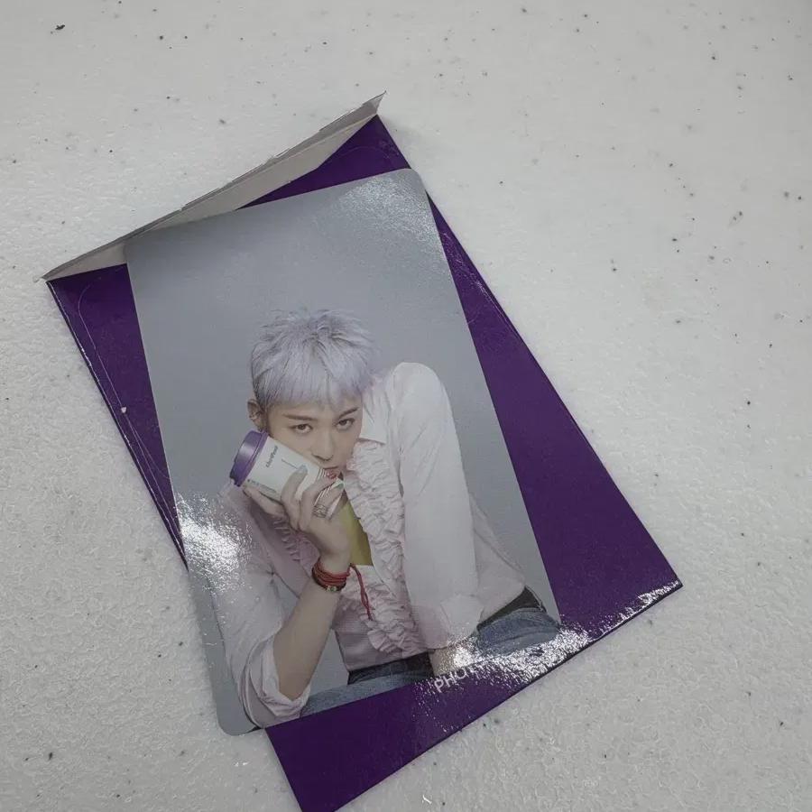 The Venti Gd Photocard