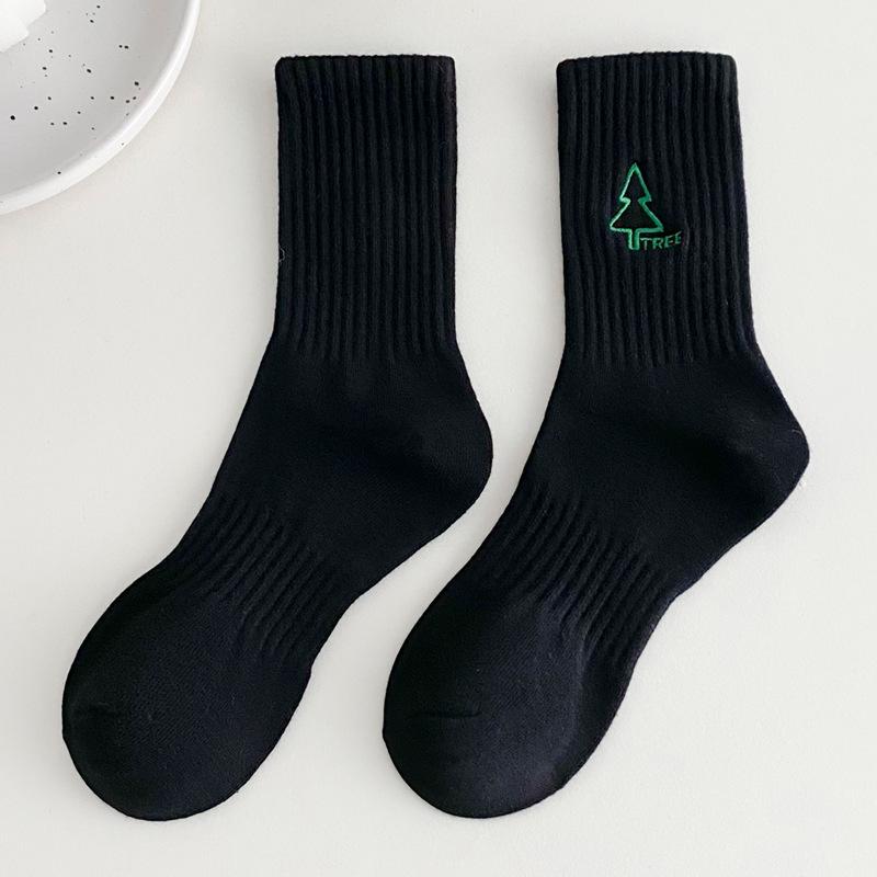 5 Pairs of Female Spring and Summer New Trend Cartoon Embroidery Absorbs Sweat In The Sport Tube Socks