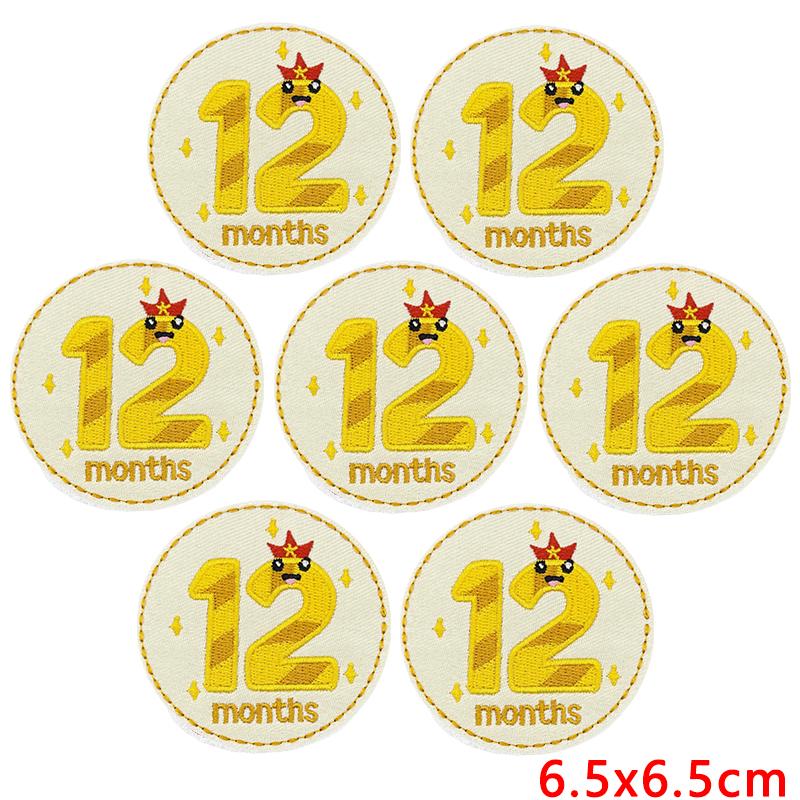 10 Stück Großhandel Cartoon Zahl Dezember Gestickte Aufnäher Runde Form Aufnäher Aufbügler Für Kleidung Nähen Applikation Dekor