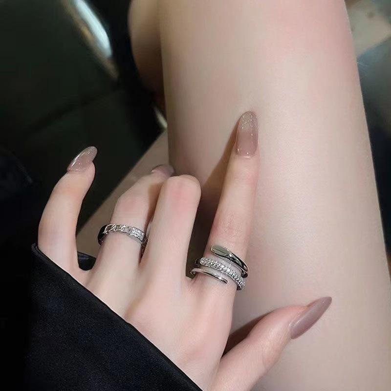 Sliver Color Geometric Winding Open Rings For Women Men Y2K Exquisite Shiny Personality Finger Ring Jewelry Party Gift