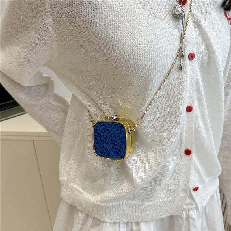 Acrylic Mouth Red Envelope 2025 New European and American Sequined Shoulder Bag Women's Versatile Chain Crossbody Mini Box Bag