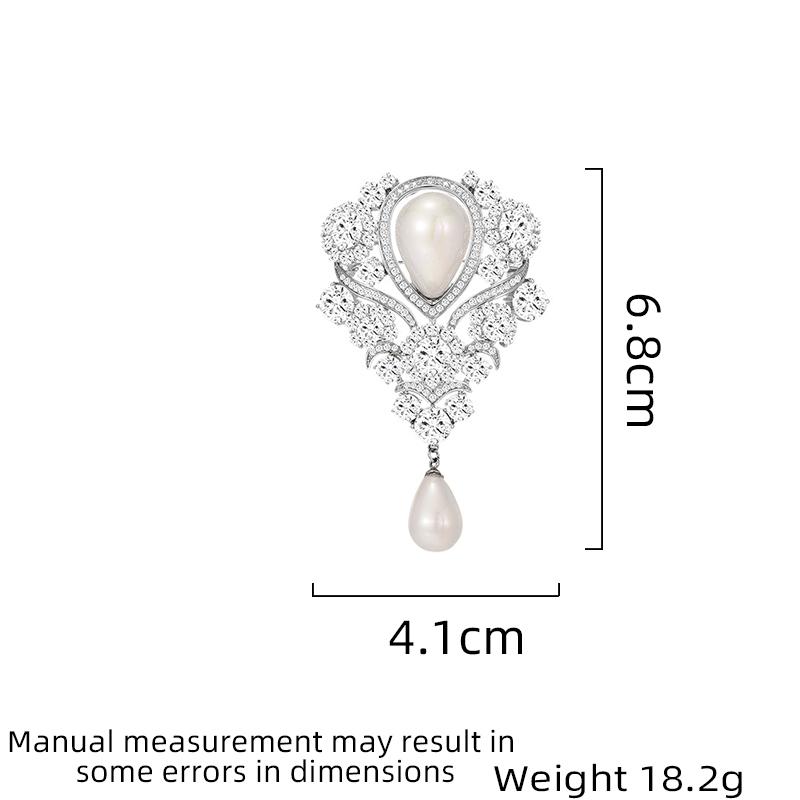 Women's Light Luxury Fashion Elegant Imitation Pearl Long Brooch Unique Design Versatile Daily Accessories