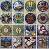 Maßgeschneiderte Milchglas-Buntglas-Fensterfolie, Statisch haftende Fensterfolien, Retro Kirchenkreuz Taube Dekor Folienaufkleber Fensterdekoration
