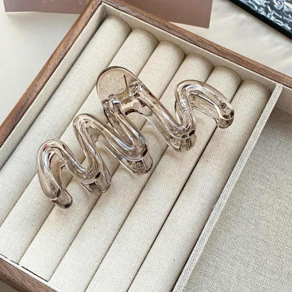 3PCS Premium Feeling Wave Shark Clip Hair Clip Female Back of Head Plate Hair Clip Large Grab Clip Hair Clip Headdress Hair Grip