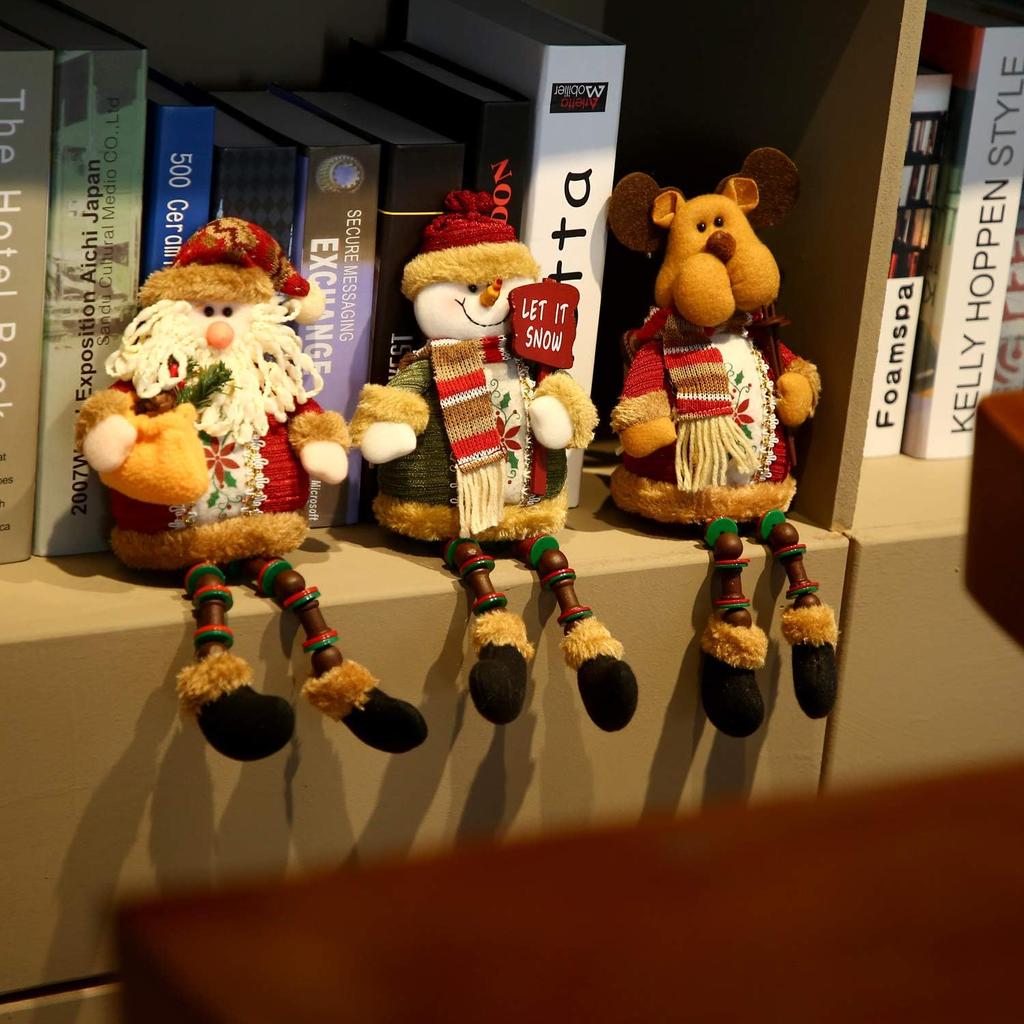 Dekoracje świąteczne Siedzący bałwanek Ozdoba świąteczna Długie nogi Stół Kominek Dekoracja domu Figurki świąteczne