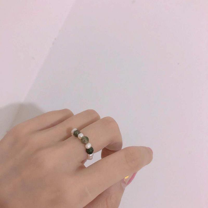 Handmade Elastic Ring: Green Seaweed Stone, Imitation Pearl, Aesthetic Jewelry for Women