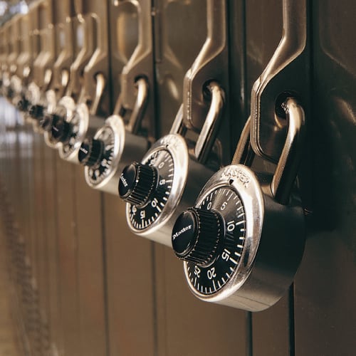 Master Lock 1500JAD Stainless Steel Combination Padlock with Fixed Combination, 48mm Wide, 19mm Inner Diameter, Anti-Theft, Black