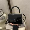 Retro Mode Crossbody Schoudertas met Grote Capaciteit en Een Klein Vierkant Vak