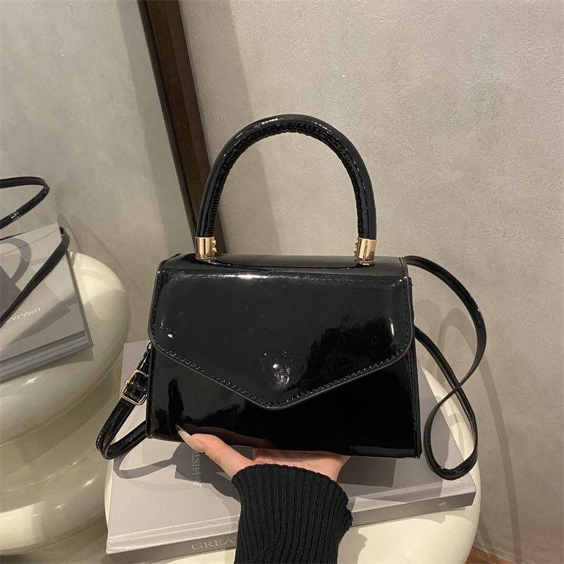 Retro Mode Crossbody Schoudertas met Grote Capaciteit en Een Klein Vierkant Vak