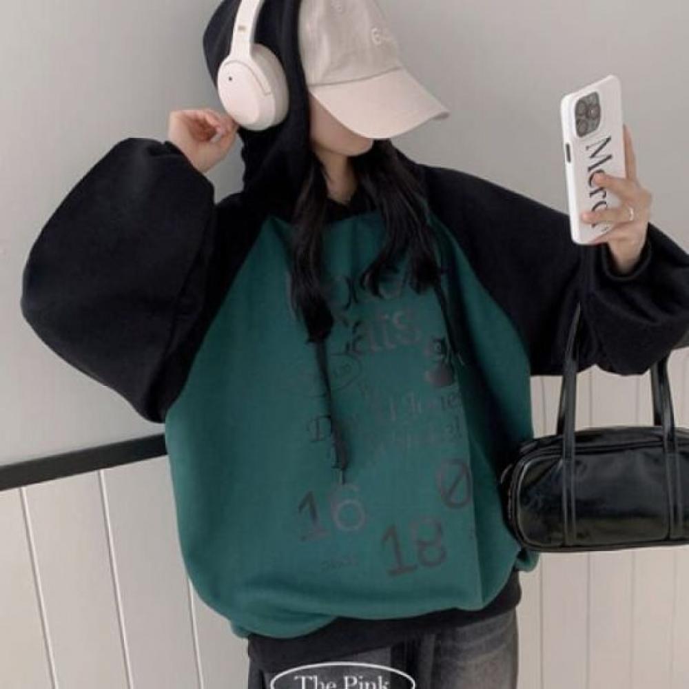 The Pink Oversized Printed Color Block Raglan Fleece Hoodie
