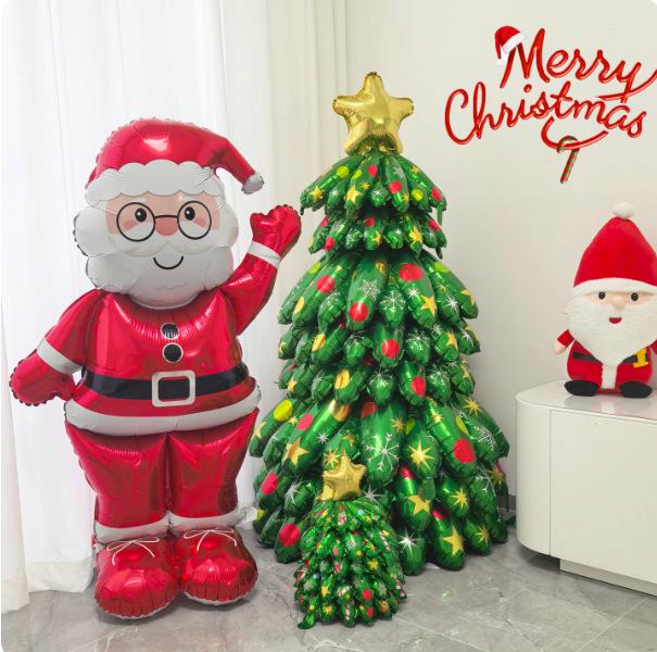 Large Aluminum Foil Christmas Tree Balloon Decoration for Events and Mall Layouts