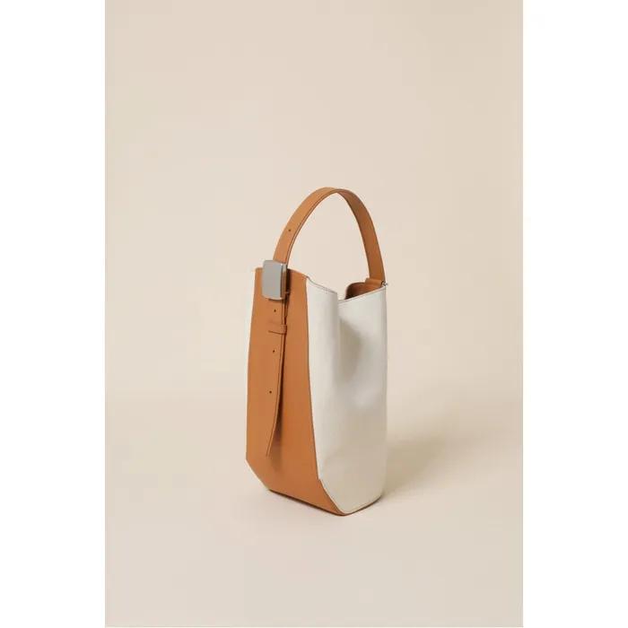 Facade Pond Bucket Sling 17 Canvas_RCBSX24157CMX