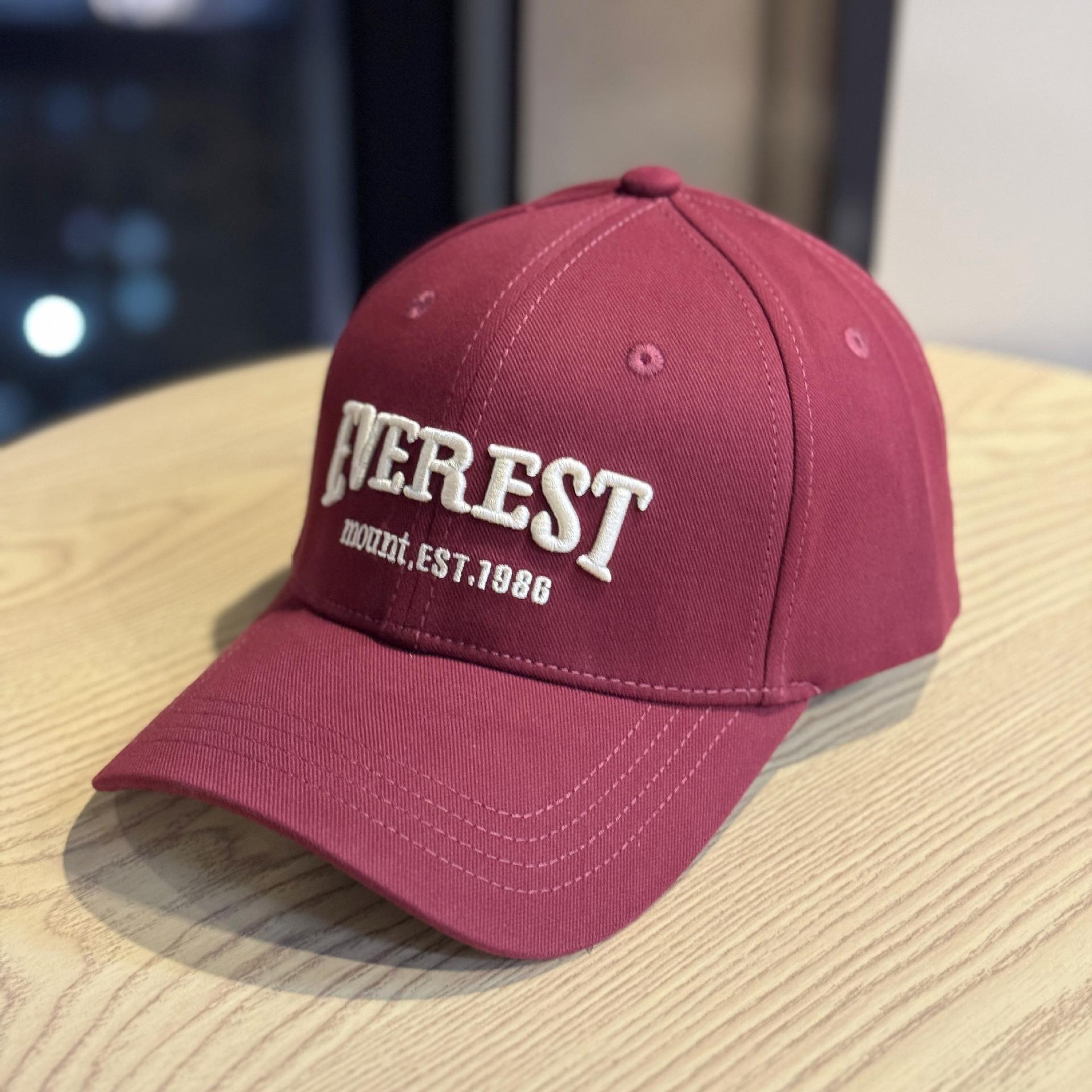 

Spring and Autumn American Retro Distressed Embroidered Hard-Cap Baseball Hat for Women, Versatile for Spring and Summer, Suitable for Large Head Adult54-60Adjustable вина червоного кольору
