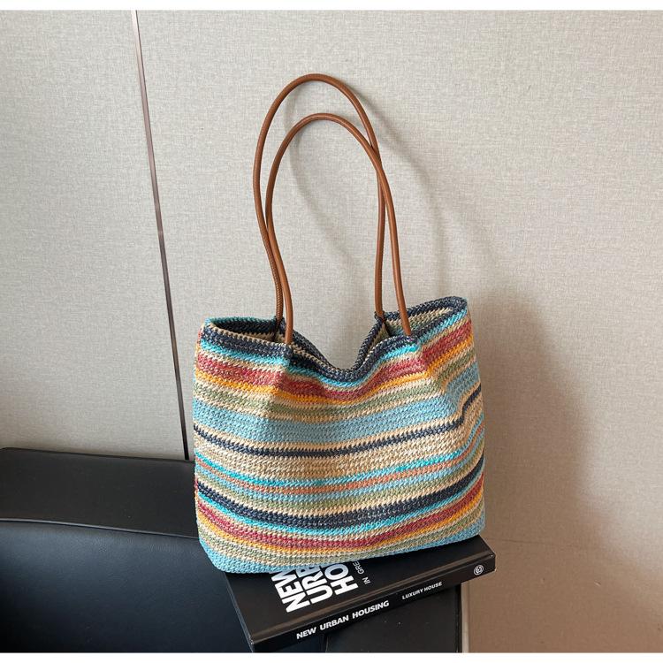 Large Capacity Striped Straw Bag Women's Bag 2025 New Seaside Vacation Wind Woven Tote Bag Casual Shoulder Bag Tide