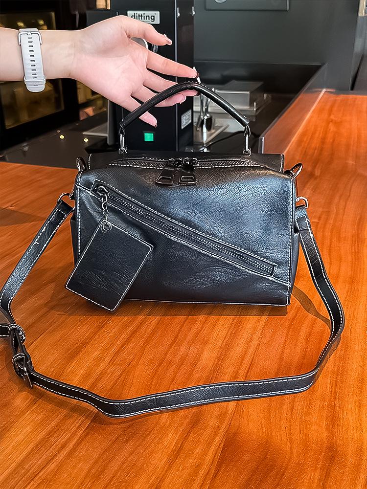 

2025 Soft Leather Patchwork Boston Bag - European & American Women s Fashion, Handbag, Shoulder & Crossbody Bag Standard чёрный