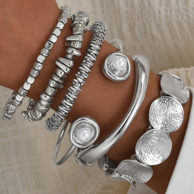Punk Bracelet For Women 2026 Girls Bracelets & Bangles Set Simple Large Chain Bracelet Hand Ring Fashion Jewelry Accessories New