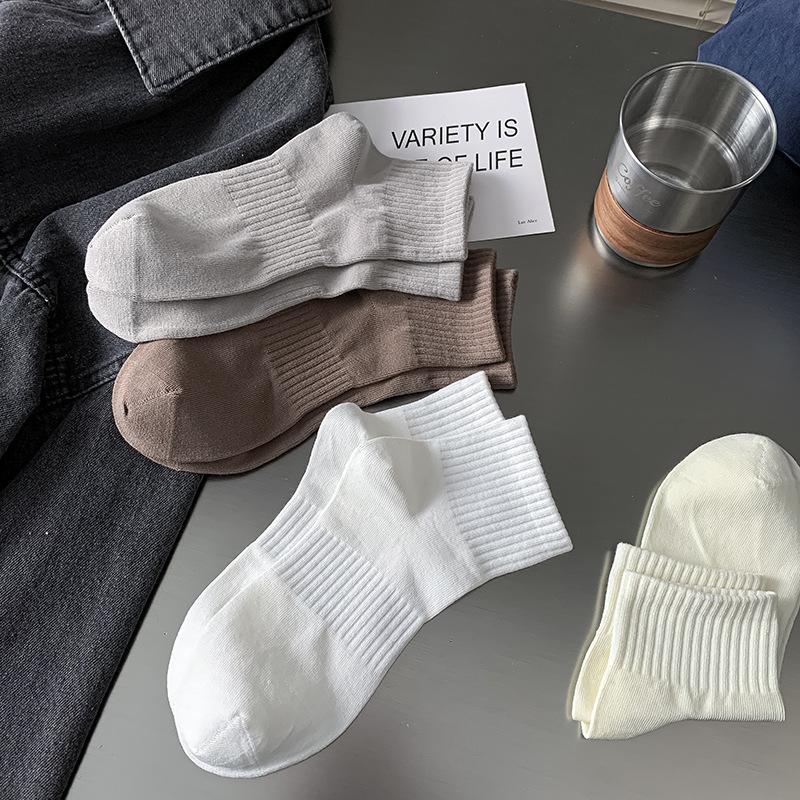 

Male Spring and Summer Thin Pure Color Simple Exercise Everything Breathable Sweat Socks 1 pair