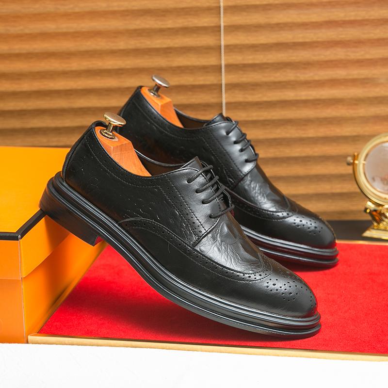 Men Dress Brogues Derbys Formal Business Brown Leather Shoes Black Tuxedo Wedding Shoes Plus Size