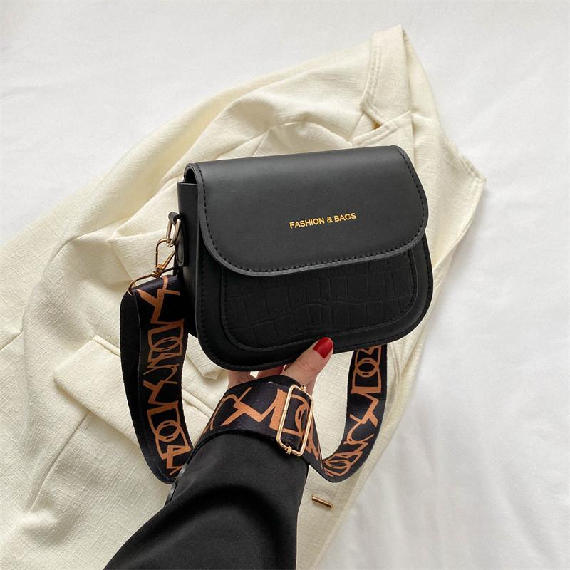 Chic French Minimalist Square Handbag For Women In Trendy Black White And Khaki Colors чёрный