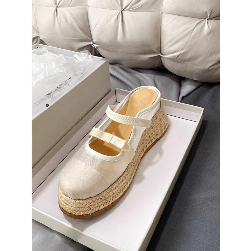 Comfortable mesh breathable single shoes women's summer new temperament casual slope heel cool slippers