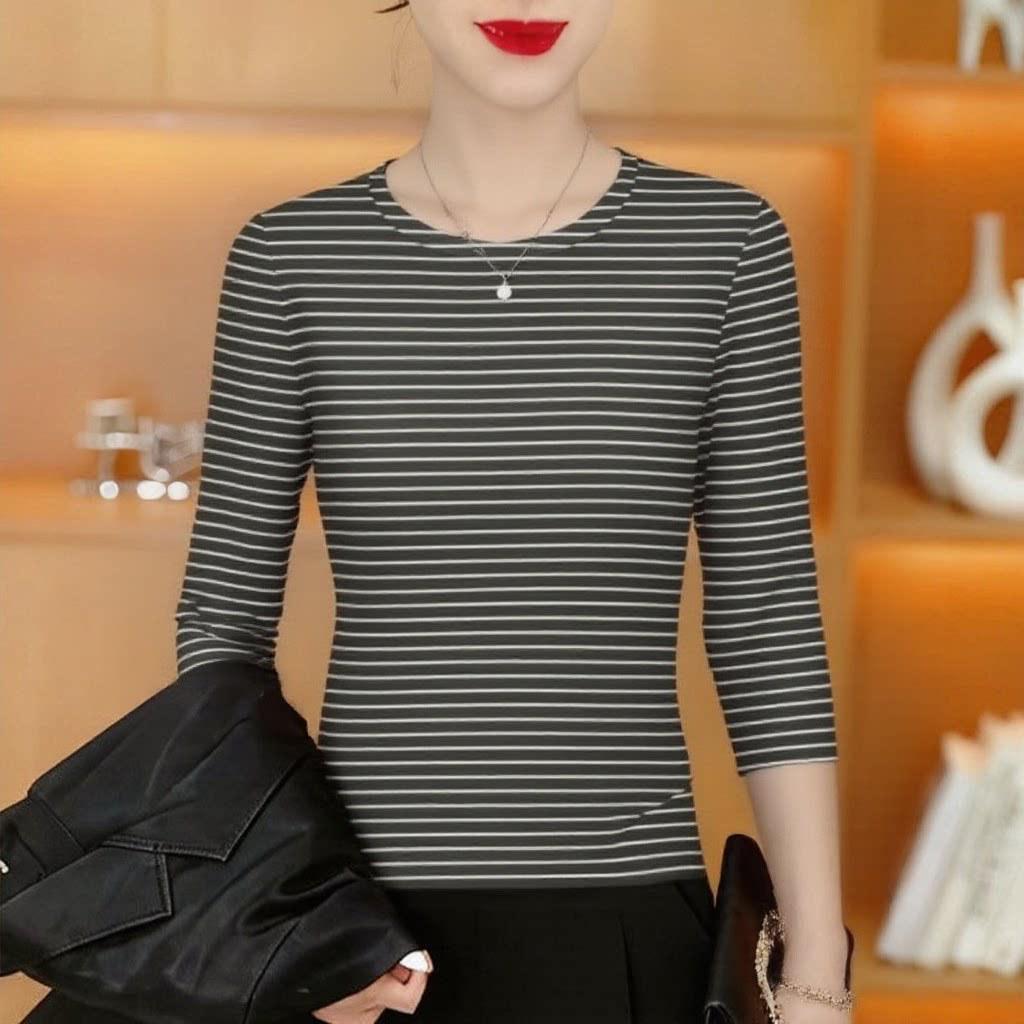 

Women s Plus Size Striped Long Sleeve T-shirt - Fashionable, Age-Reducing, Slimming Base Layer for Middle-Aged Moms, Belly Covering & Loose Fit 3XL