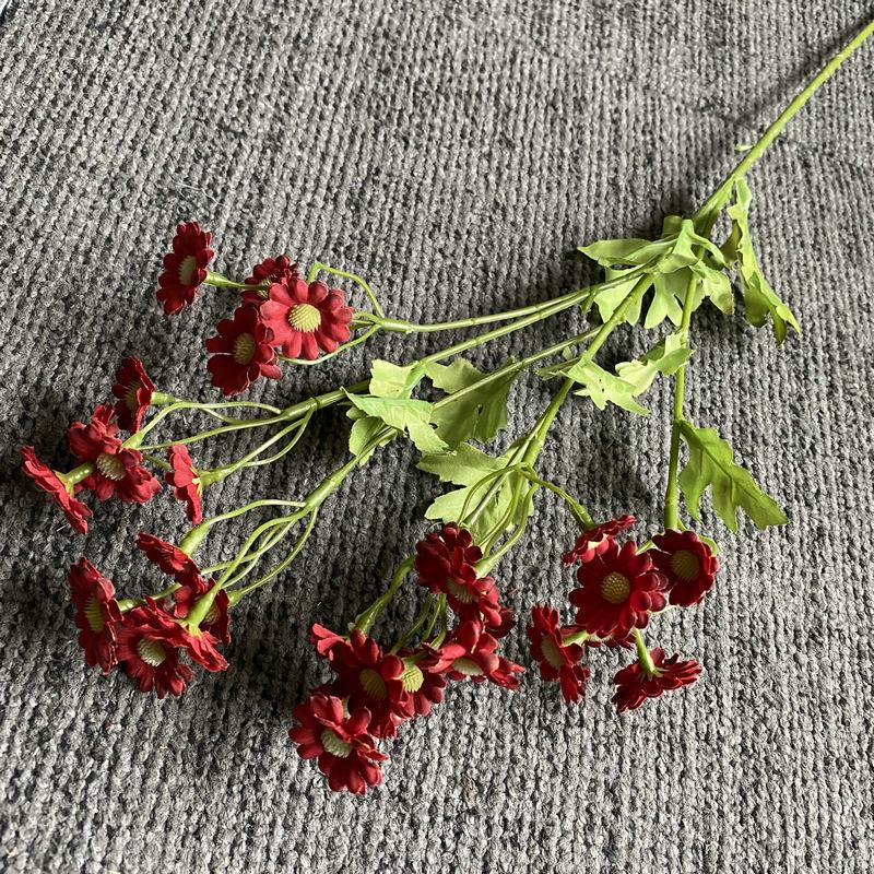 

Artificial Daisy Flower Bouquet for Home Decoration Faux Floral Arrangement Realistic Small Chrysanthemum Branch for Indoor Display One Size