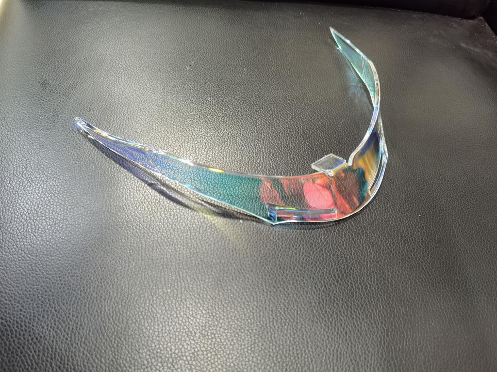 1 szt. Motocyklowy tylny spojler kasku kask ogon dekoracja akcesoria fajny kask ogon uniwersalny