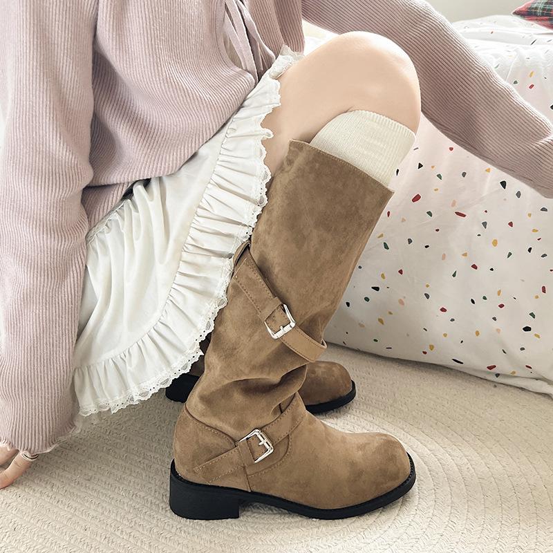 

Модные однотонные ретро замшевые ковбойские сапоги женские 2025 осень и зима новые с пряжкой высокие толстый каблук тонкие модные сапоги 39 хаки
