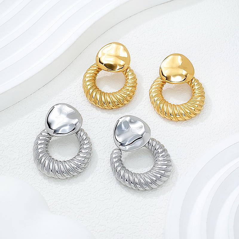 2025 European Geometric Titanium Steel Stud Earrings: Lightweight, Luxury, High-End Fashion for Women