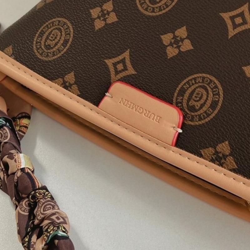 Printed Bag, Adjustable Shoulder Strap, Suitable for Women To Use As A Double-shoulder Bag.
