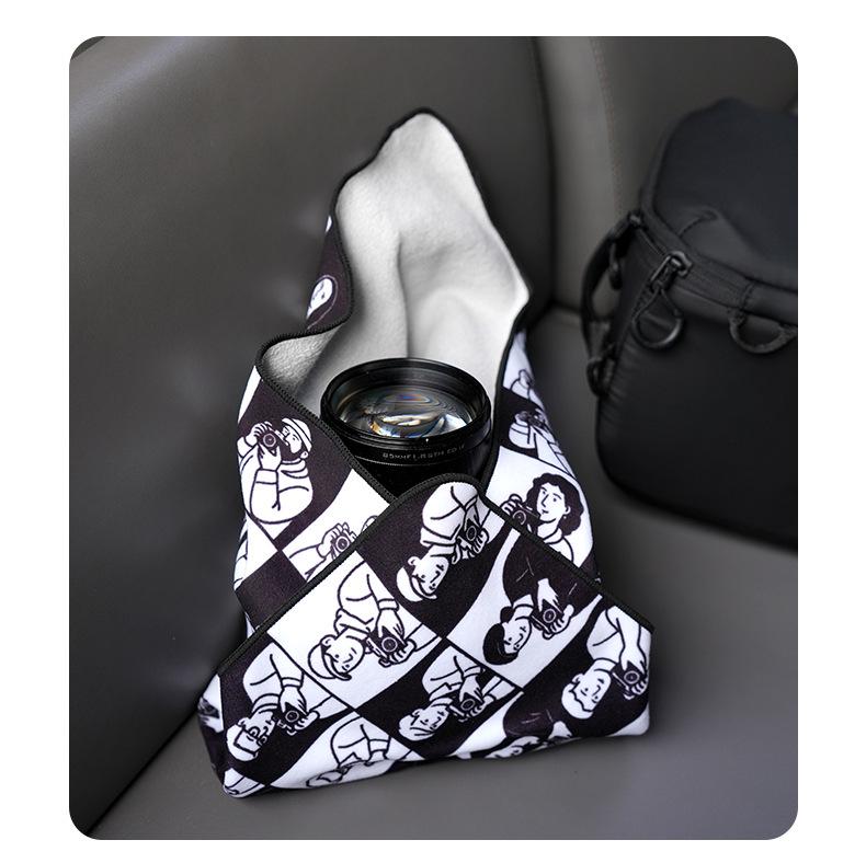 Ambitful Magic Velcro Fabric Camera Lens Wrap Bag