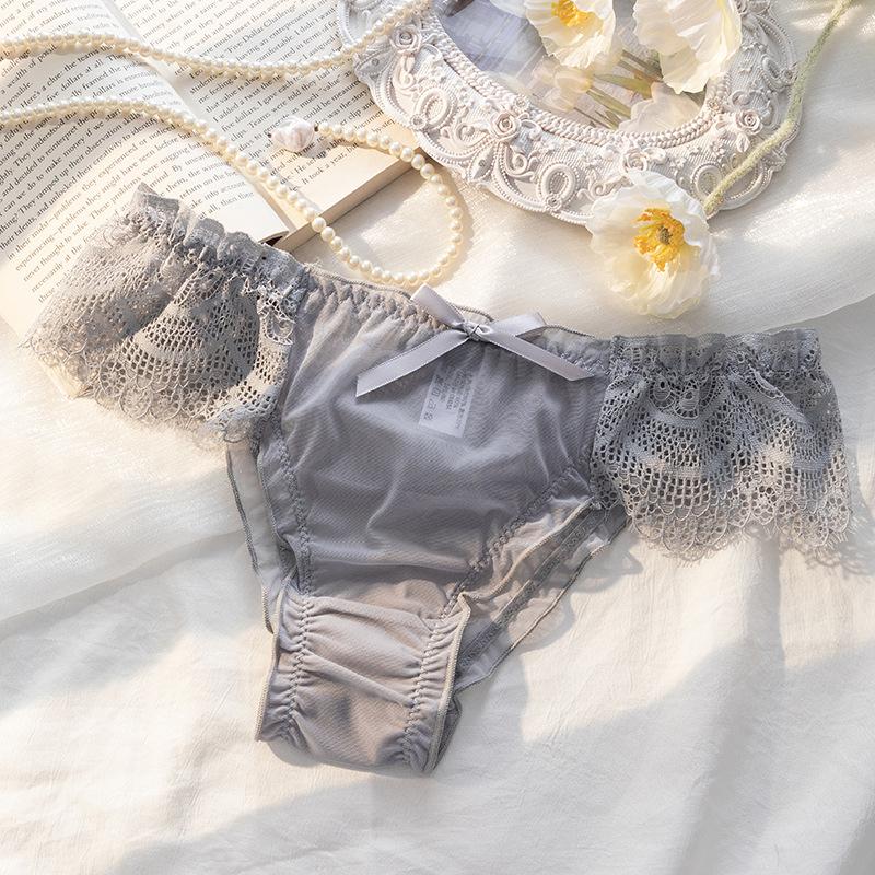 Women's New Summer Pure Lace Edge Mesh Breathable Comfortable Low Waist Pure Cotton Crotch Triangle Briefs