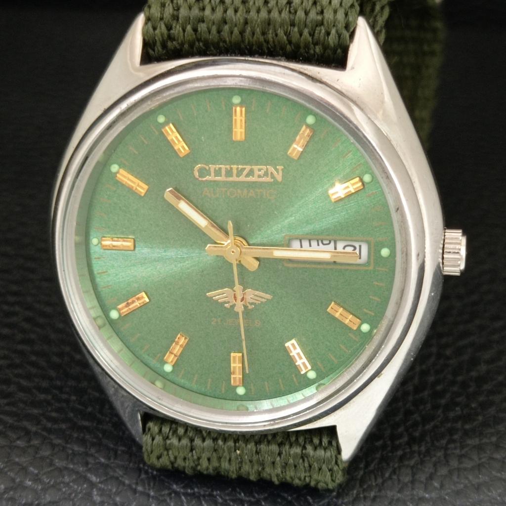 VINTAGE CITIZEN AUTOMATIC 8200 JAPAN MENS GREEN COLOR DIAL WATCH a709335-1