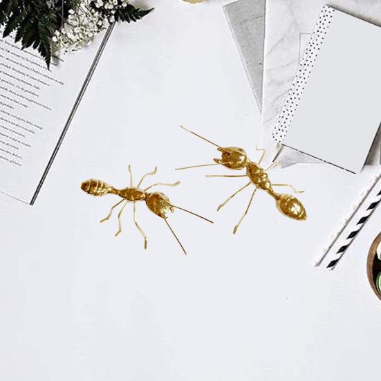 Ant Ornament Polished Alloy Golden Ant Sculpture Vintage Style Ant Statue for Home Office Garden Decoration