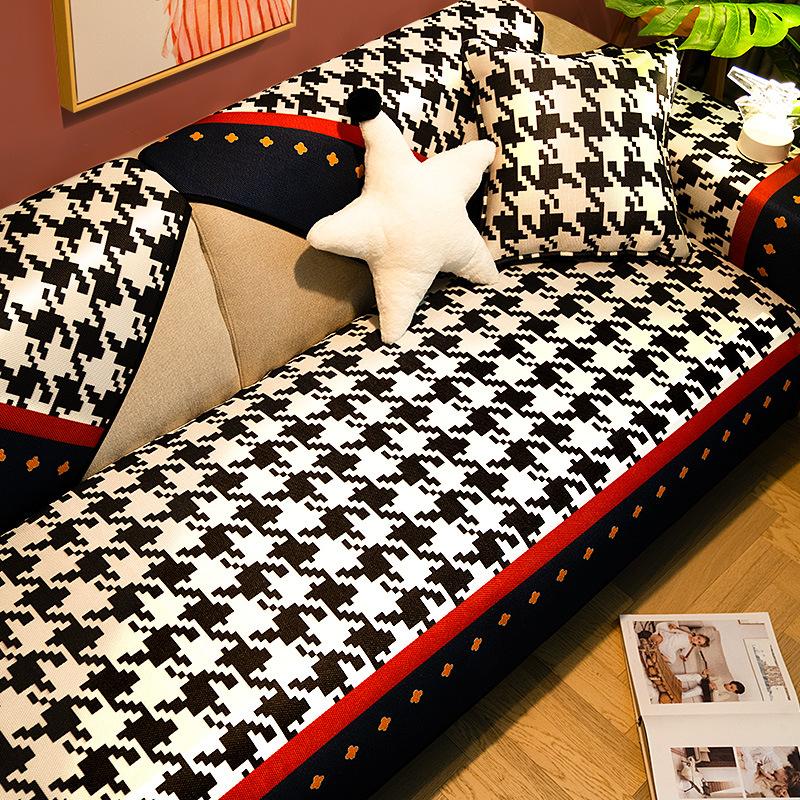 

Подушка для дивана из ледяного шелка, летний стиль, противоскользящий кожаный чехол для дивана, коврик для сиденья, милый чехол, тканевый чехол 70*70