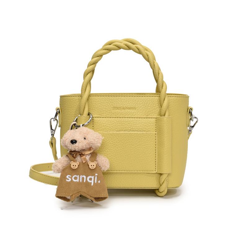 Fashion New Product Niche Design Sense Casual Simple Portable Bucket Bag Personality Versatile Lychee Pattern Messenger Women's Bag