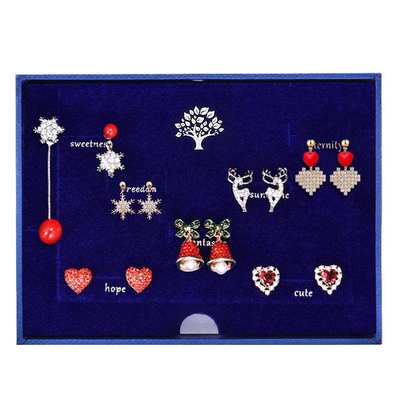 

Набор серебряных пусетов с бантами 925 пробы: Элегантный красный рождественский подарок для девушки