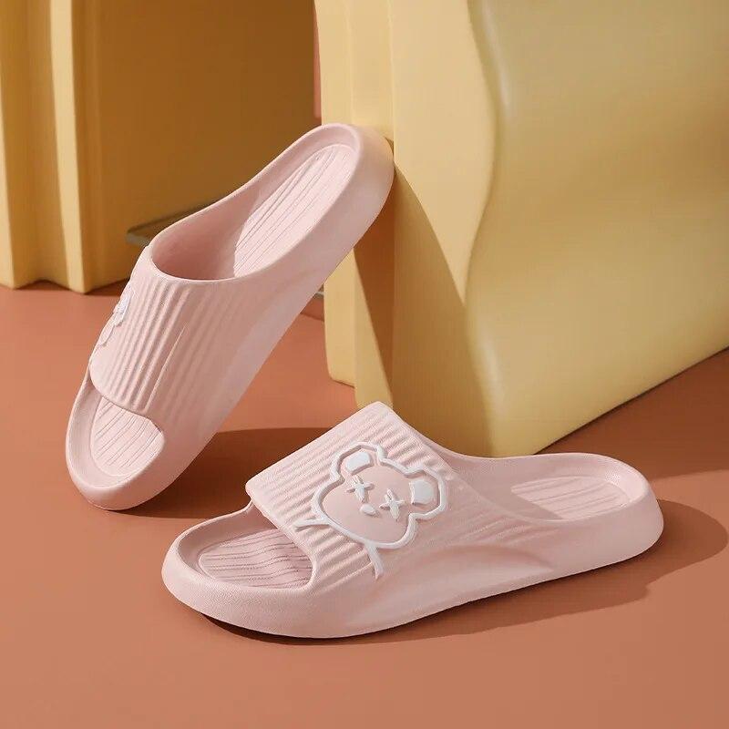 Women's and Men's Fashionable Cartoon Flip Flops, Soft and Thick Soled Non Slip Sandals for Indoor and Outdoor Use, Beach Slippers New Model