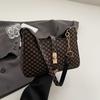 Niche design high-end bag, new high-end texture portable underarm bag, versatile fashion shoulder bag