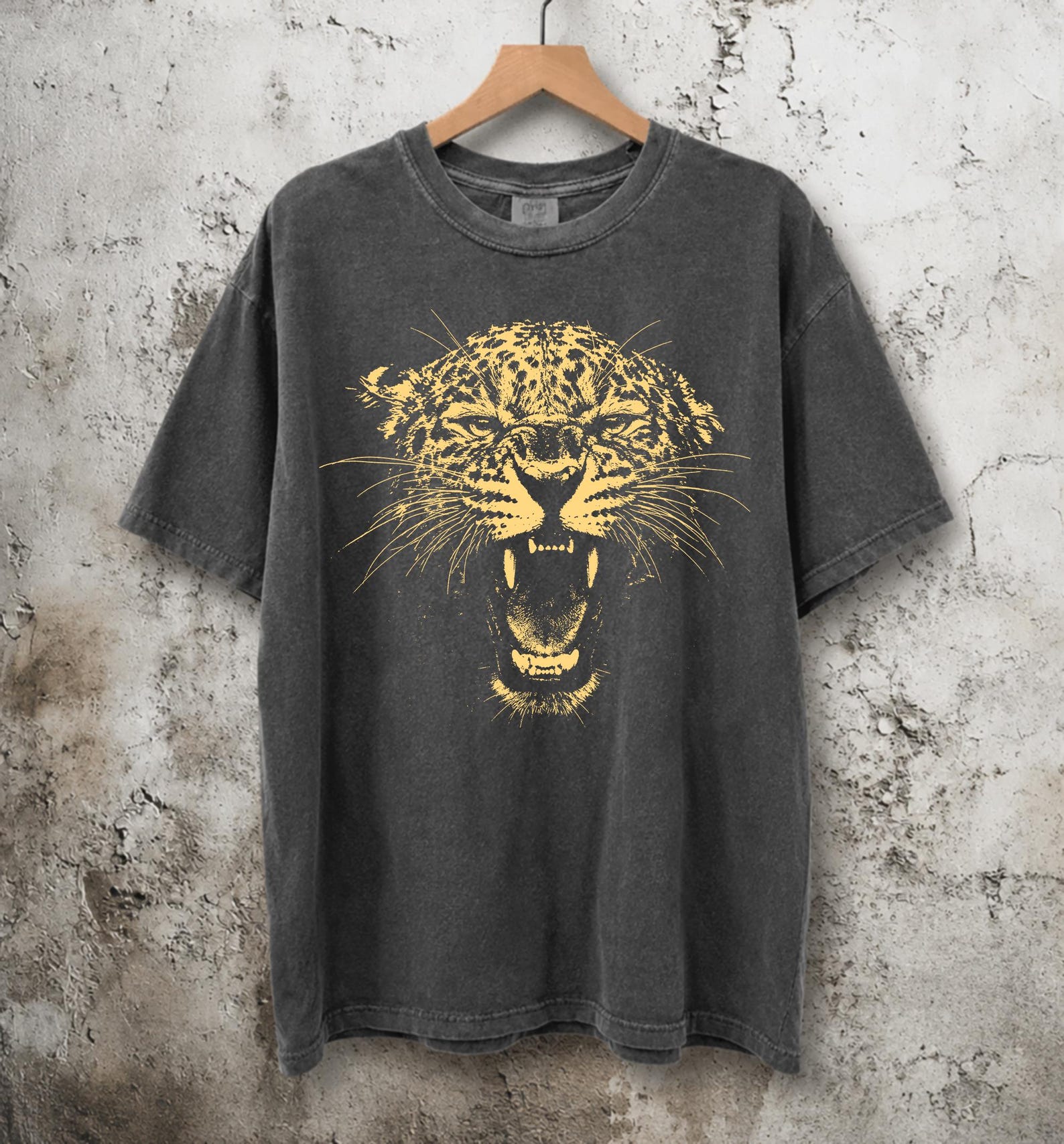 Vintage Leopard Shirt, Roaring Big Cat Graphic Tee, Leopard Face Tee, Retro Wildlife Animal Apparel, Safari Nature Lover Gift, Panther Shirt 3XL