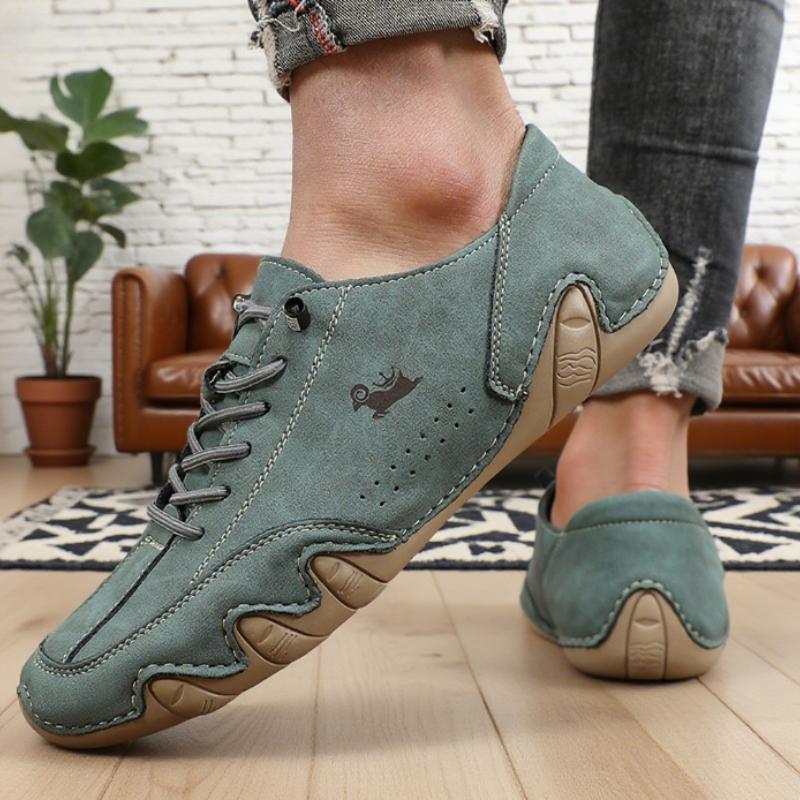 

Men Business Boots Suitable for Daily Wear and Various Occasions High Quality Material for Durability Comfortable Design for All Day Use 36