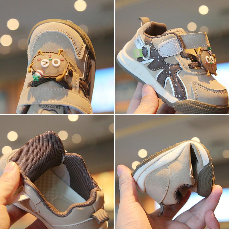 Baby Non-Slip Soft Sole Shoes - Spring/Autumn, Anti-Kick, Magic Tape, Cartoon Design for Boys and Girls